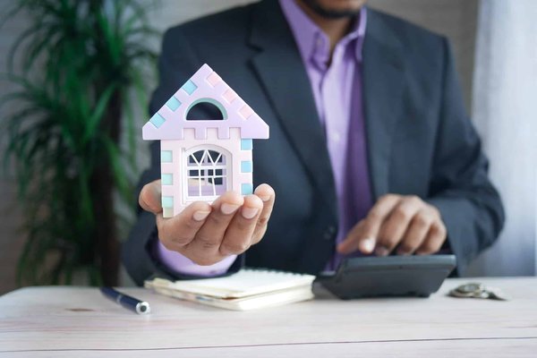 Les services et tarifs proposés par les agences immobilières à Strasbourg
