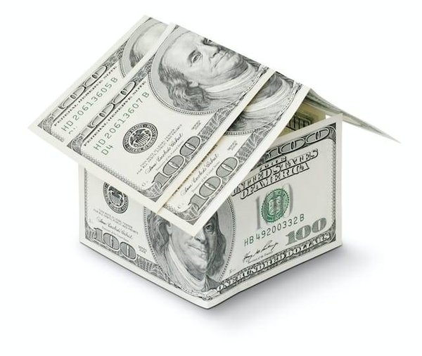 Quels sont les frais et les taxes liés à l'achat ou à la vente d'un bien immobilier à Strasbourg ?
